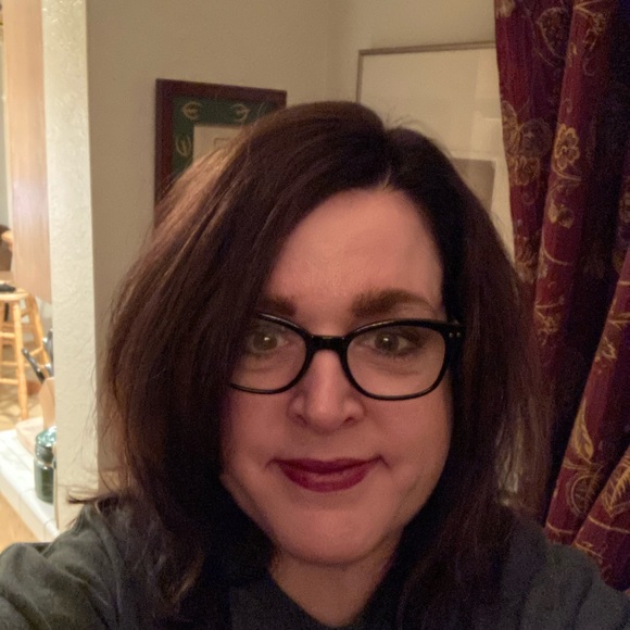 Meet your Posher, Casey - Picture 1 of 1